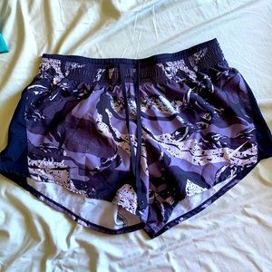Nike Purple Camo Shorts Size Medium
